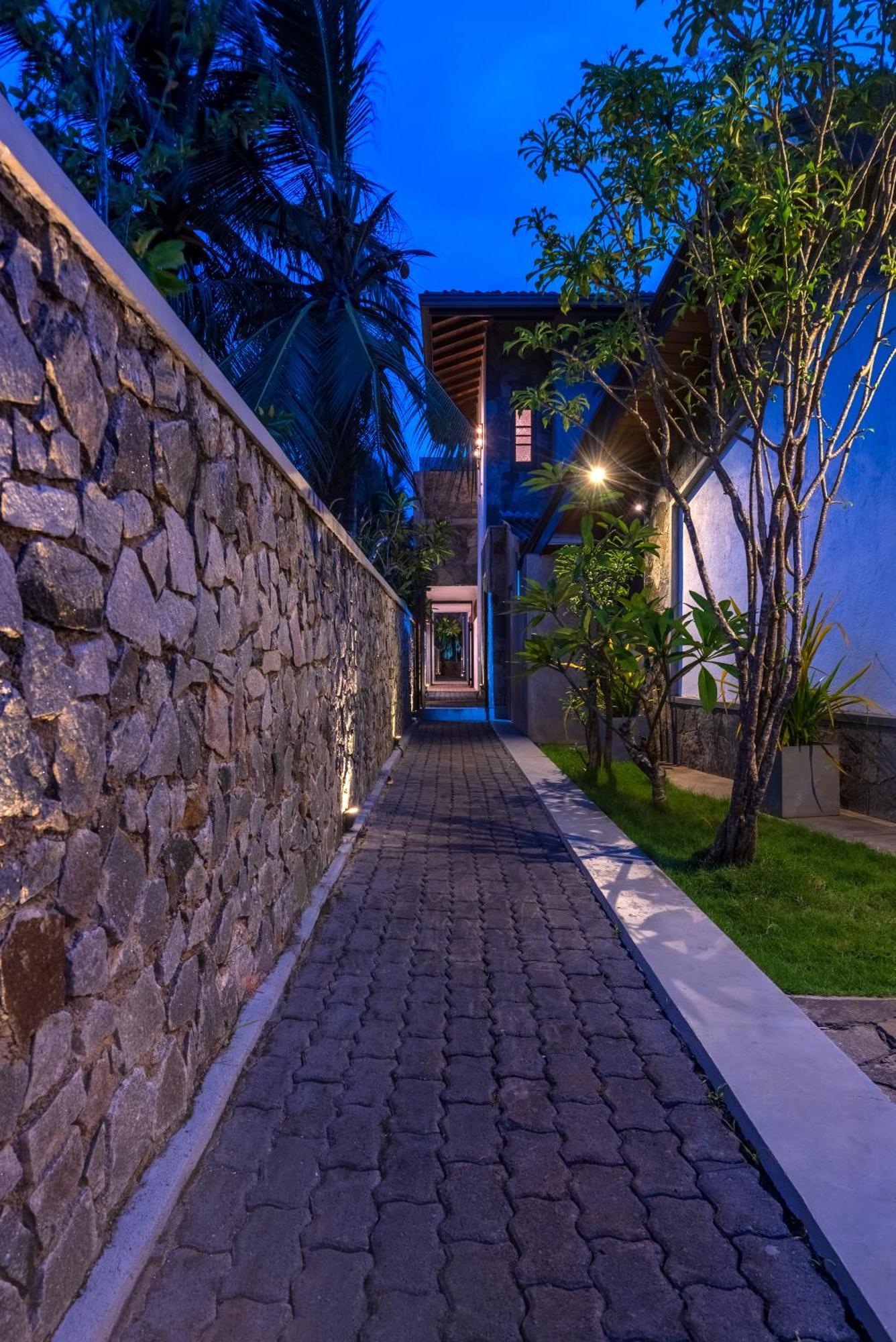 Anama By Queens Mount Tangalle Exterior photo